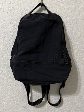 lululemon athletica Black Compact Everyday Backpack